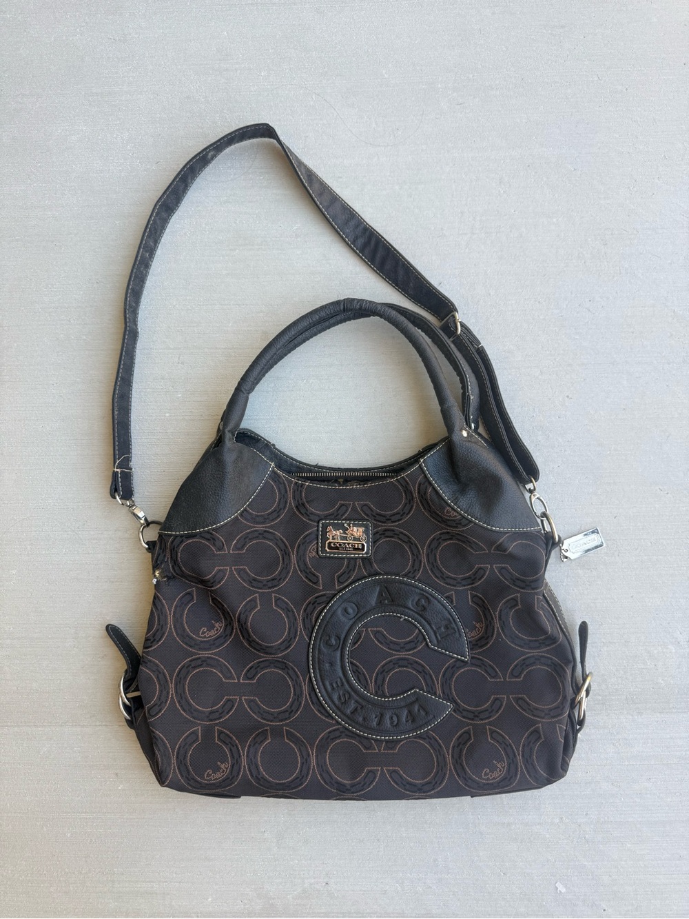 Vintage Coach Black and Brown Signature C Logo Shoulder Bag with Black Trim